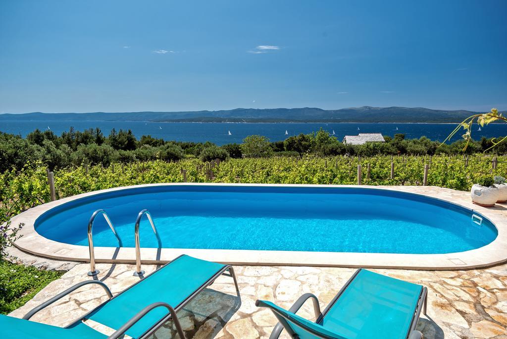 Holiday Home Vineyard House Bol Esterno foto